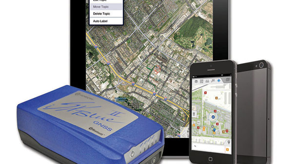 The iSXBlue II from Geneq works with the Apple iPad and iPhone.