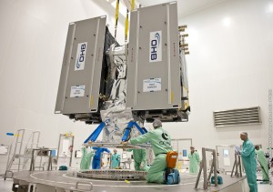 The completed dispenser unit is ready to be transferred from the S5 payload preparation facility for its integration atop Soyuz’ Fregat upper stage.