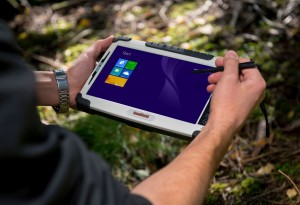 Handheld's Algiz 10X rugged tablet now has Windows 8, a faster processor.