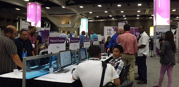 The Esri mapping area in the Exhibit Hall. (Photo: Tracy Cozzens)