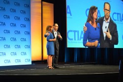 AT&T Mobility CEO Glenn Lurie thanks CTIA CEO Meredith Atwell-Baker for the association's support.
