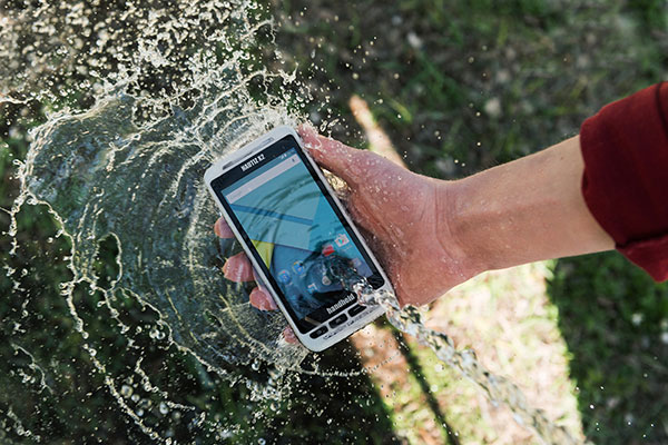 Photo: Handheld Group