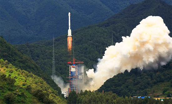 Liftoff of the Long March 3B rocket sending the Beidou-3 M15 and M15 satellites into orbit. (Photo: CALT)