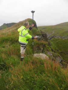 The Reach RS+ collects ground control points. (Photo: Emlid)