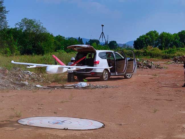 The P330 takes off. (Photo: CHC Navigation)