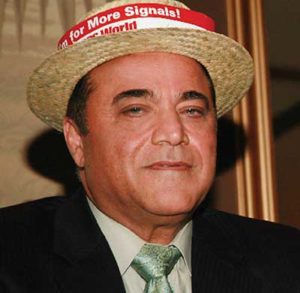 Dr. Ashjaee led the signals team of the “Satellites vs. Signals” after-dinner debate at the GPS World Leadership Dinner held during ION GNSS 2008. (Photo: GPS World)