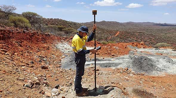 RTK reading on a drill collar: Surveyors faced unique challenges in the beautiful yet rugged terrain of Western Australia, a mineral-rich region that provides nearly 60 percent of Australia’s mineral and energy exports. (Photo: Trimble)