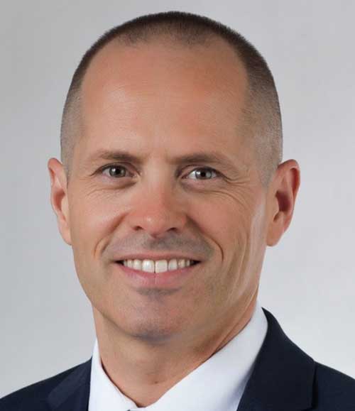 Headshot: Miguel Amor