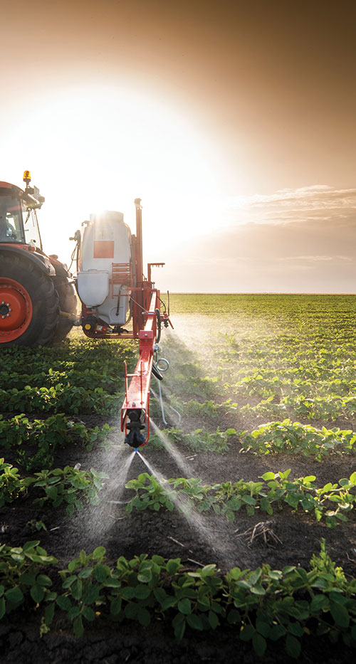 Using GNSS guidance to aid application of fertilizer, pesticides and herbicides saves time and money. (Photo: fotokostic/iStock/Getty Images Plus/Getty Images)