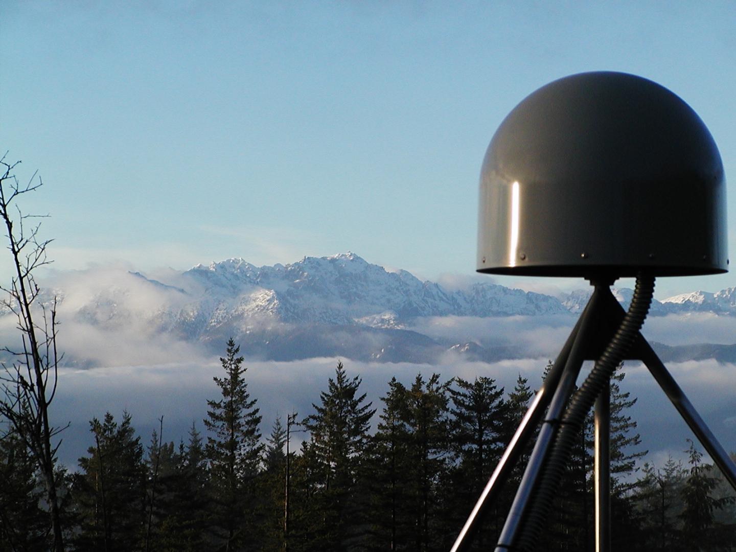 A GNSS station in the Pacific Northwest geodetic array. (Photo: Central Washington University)