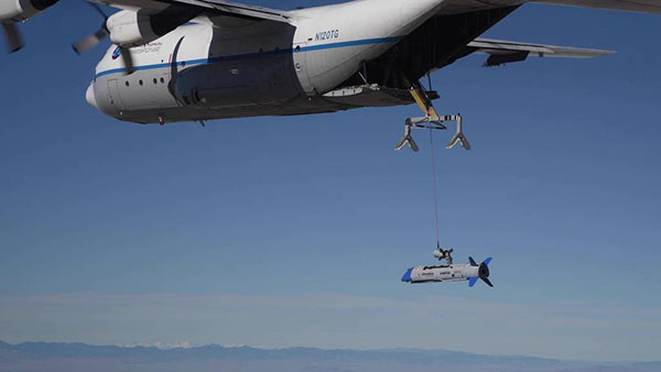 The gremlin X-61A test vehicle is recovered into C-130 transport on its fourth test flight. (Photo: DARPA)