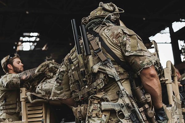 DroneShield's RfPatrol MKII bodyworn system antennas. (Photo: DroneShield)