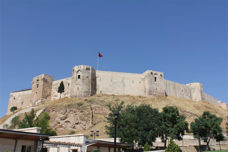 Parts of the historic Gaziantep Castle collapsed, as it lies close to epicenter of the magnitude 7.8 earthquake. (Image: JudyDillon/ iStock / Getty Images Plus/Getty Images)