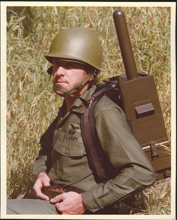 Early GPS Manipack worn by JPO Army deputy Lt. Col. Paul Weber. This photo graced the cover of the first ever GPS brochure. (Image: GPS World archives)