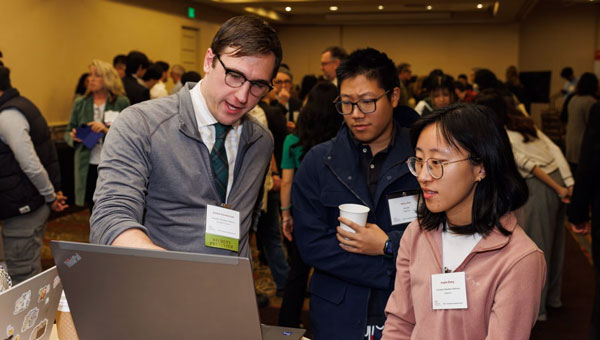 Attendees can gain insights on GIS industry trends and opportunities at the Los Angeles Geospatial Summit. (Photo: USC Spatial Sciences Institute)