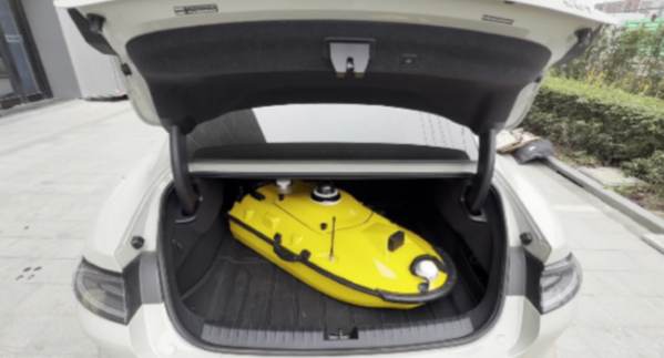 The SV3 USV is designed to be portable and usable by a single surveyor. (Photo: ComNavTech)